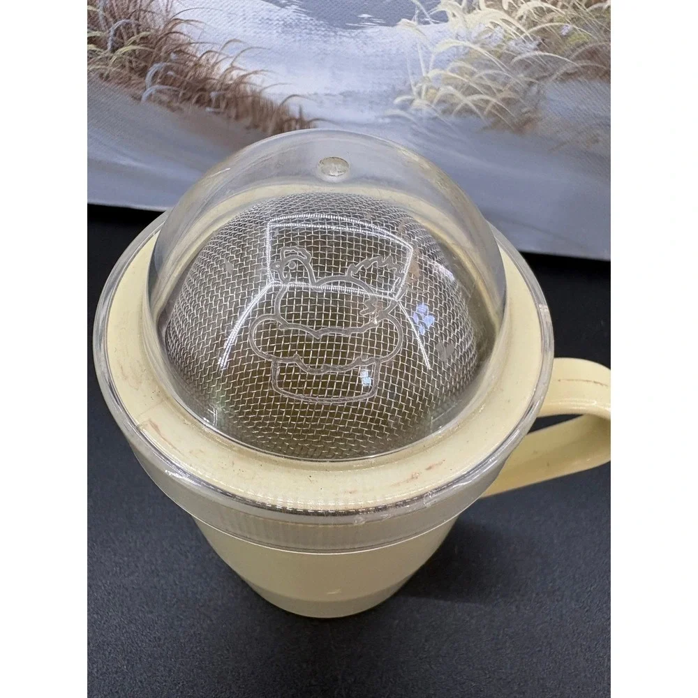 The Pampered Chef Flour Sugar Shaker Vintage Granncore Farmhouse